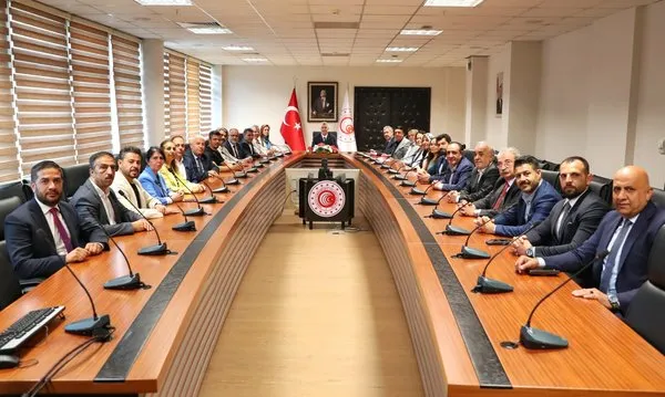 İSİYAD Başkanı Çoban: Cumhurbaşkanımızın Açtığı Kapıdan İçeri Girdik