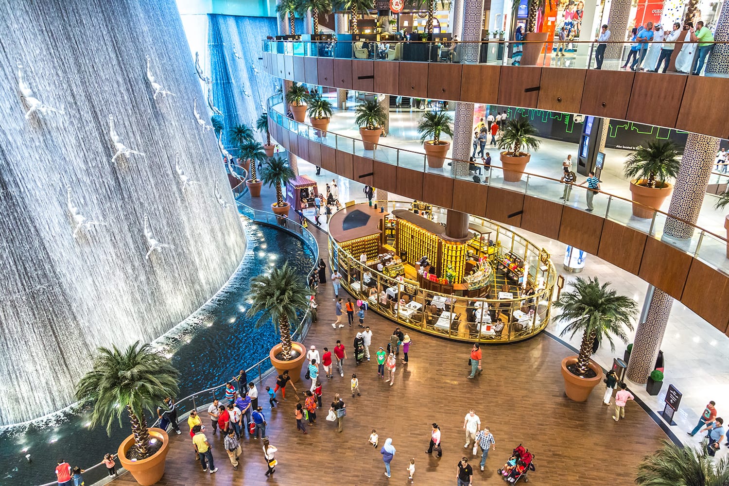 Dünyanın En Büyük Alışveriş Merkezi "Dubai Mall"