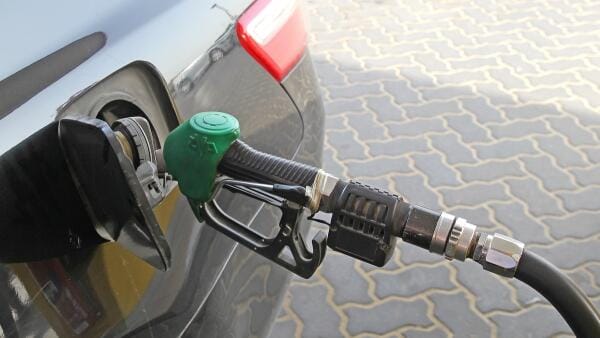 Dubai Nisan 2024 Benzin ve Motorin Fiyatları Açıklandı