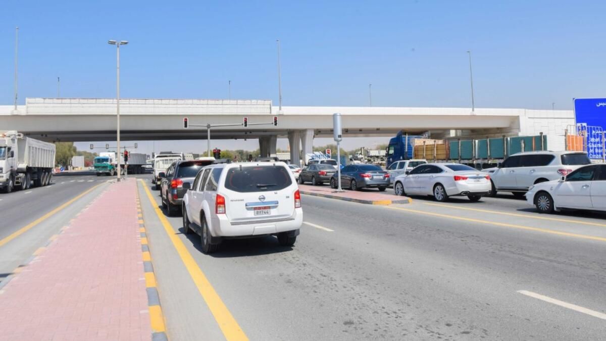 BAE: Ras Al Khaimah'taki Ana Yolda Yeni Hız Sınırı Açıklandı