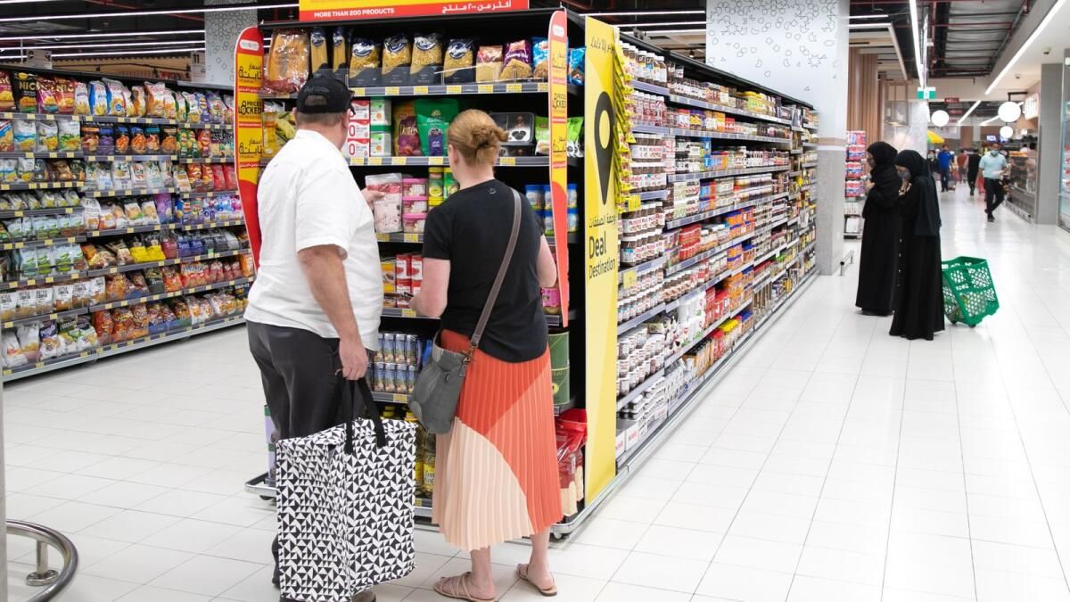BAE: Paketlenmiş Gıdalardaki Gizli Tuz Felce, Tansiyona, Kalp Hastalığına Neden Olabilir, Bakanlık Uyardı