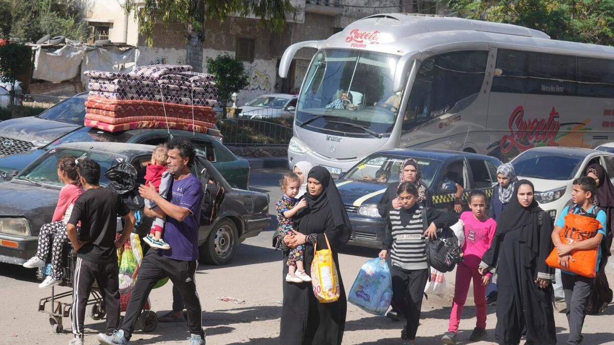 İsrail Ordusu Doğu Refah'tan Yaklaşık 100.000 Kişiyi Tahliye Etti