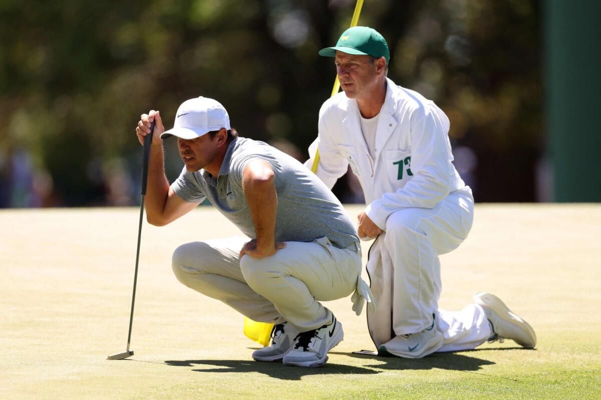 Koepka, Liv Golf Singapur'a Liderlik Etmek için 'Havalı’ ve Topa Vurma Yeteneğini Yeniden Kazandı