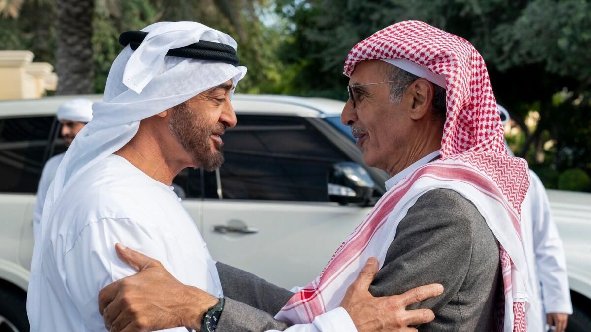BAE Başkanı, Ünlü Suudi Şair Prens Bedir Bin Abdul Mohsen'in Vefatının Yasını Tutuyor