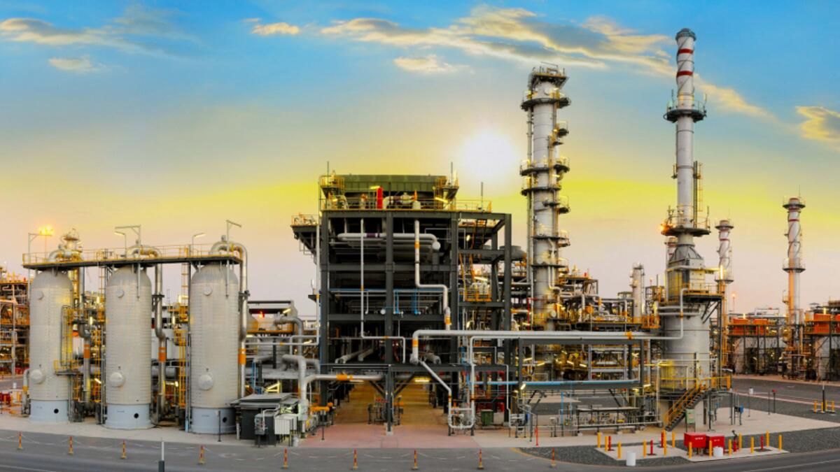 BAE'nin Mali ve Dış Fazlalarını 2024'te Güçlü Tutacak Yüksek Petrol Fiyatları: Imf