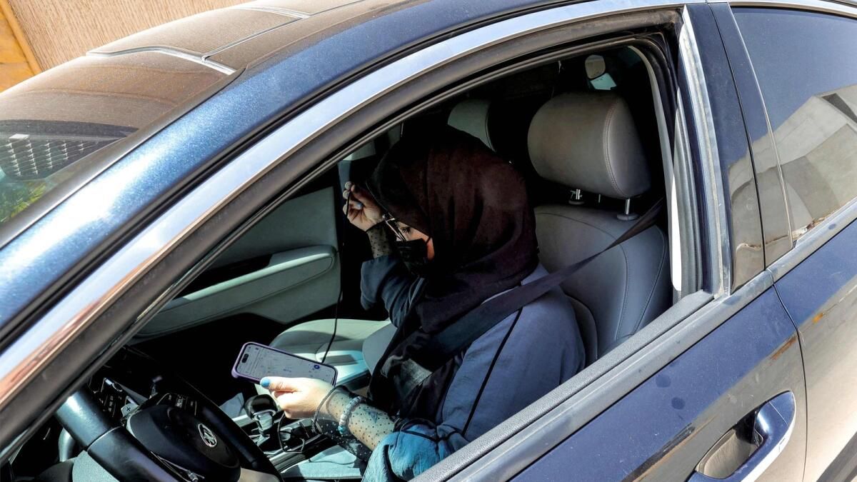 Suudi Arabistan: İnternet Kullanımı 2023'te %99'a Ulaştı