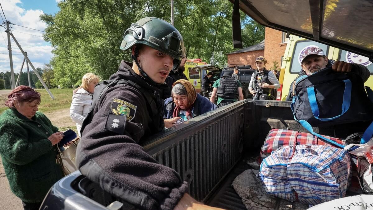 Rusya, Ukrayna'nın Harkov Bölgesinde İlerlerken Binlerce Kişi Tahliye Edildi