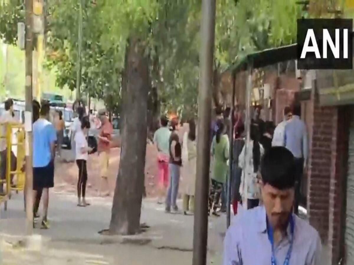 Birden Fazla Delhi Okulu Bomba Tehdidi E-postası Aldı, Öğrenciler Tahliye Edildi