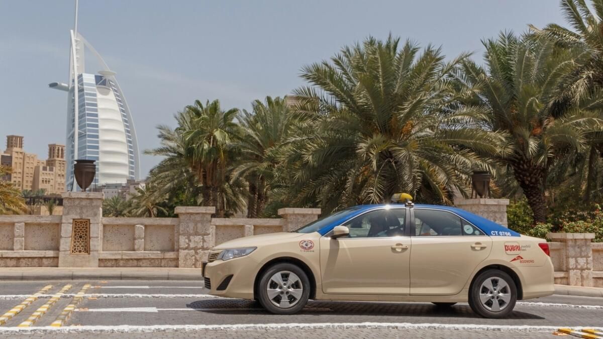 Dubai: 4 Aylık Benzin Fiyat Artışının Ardından Mayıs Ayında Taksi Ücreti Yükseldi