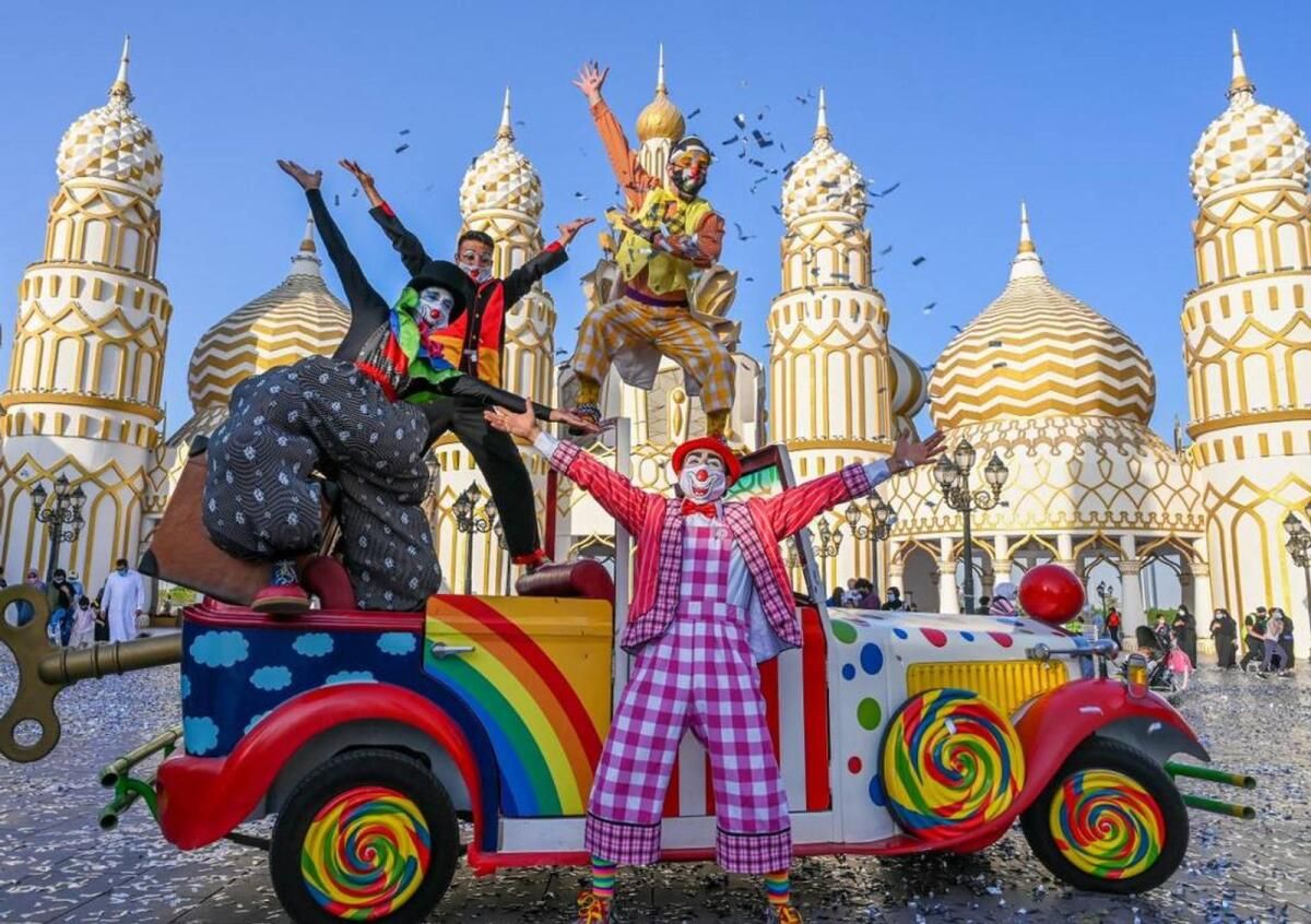 Dubai'nin Global Village, Çalışma Saatlerini Son 3 Güne Uzattı