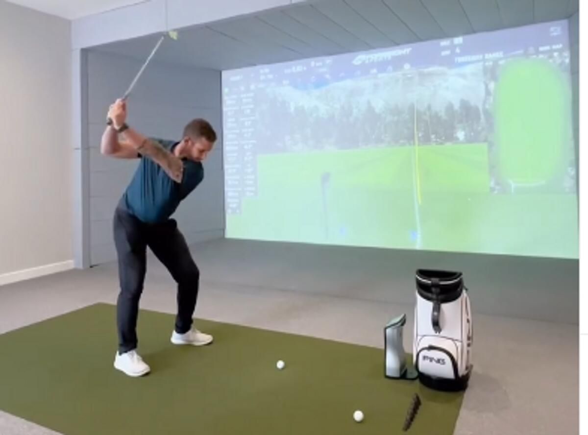 Okuyun: Lüks Ev İçi Golf Simülatörleri Bugünlerde Nasıl Öfke Haline Geliyor
