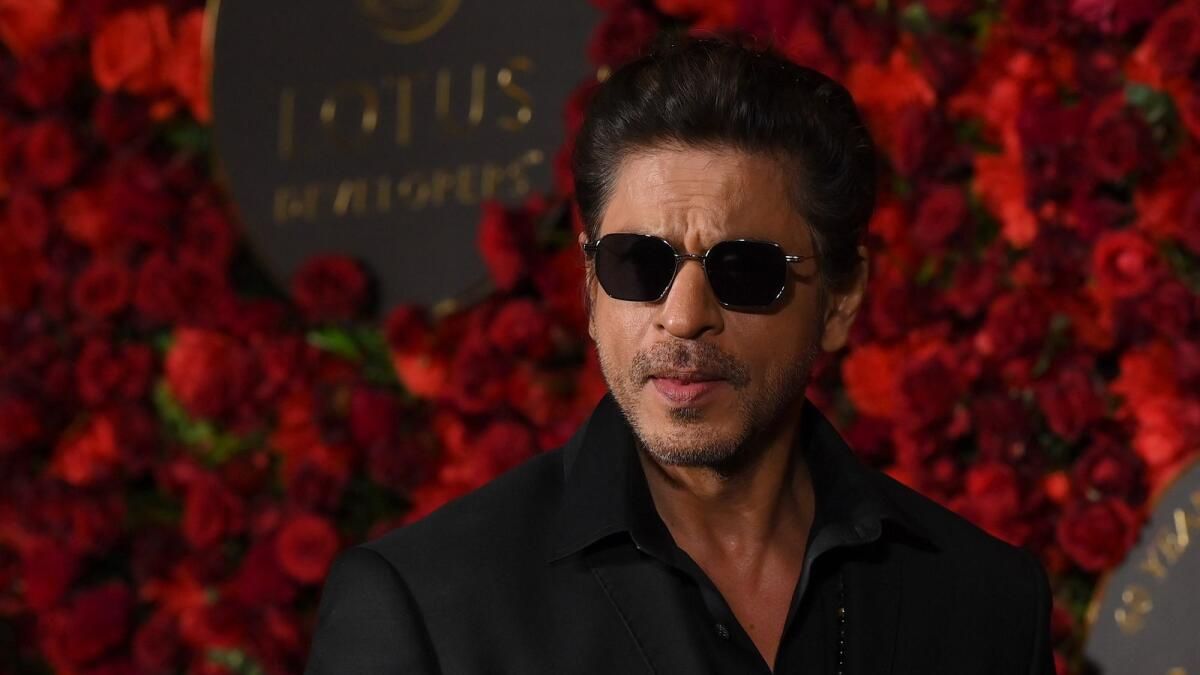 Hindistan: Shahrukh Khan Salı Günü Sıcak Hava Dalgasının Ortasında Hastaneye Kaldırıldı