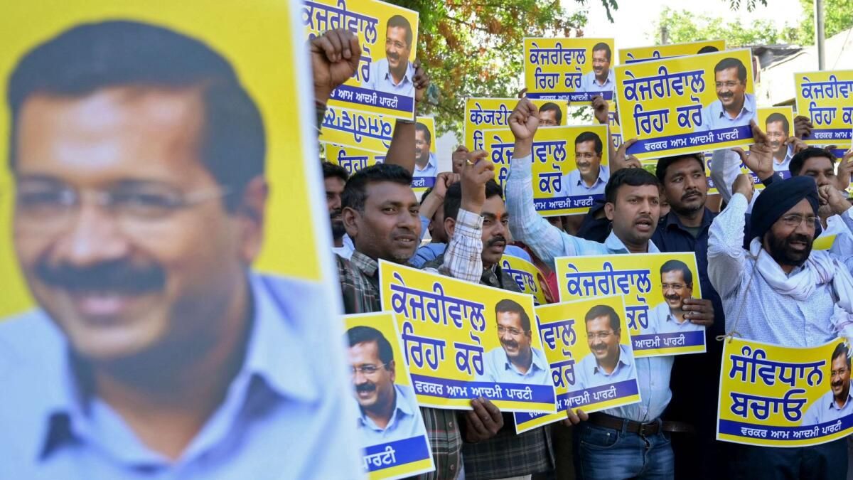 Hindistan Mahkemesi Delhi Başbakanı Arvind Kejriwal'ı Kefaletle Serbest Bıraktı