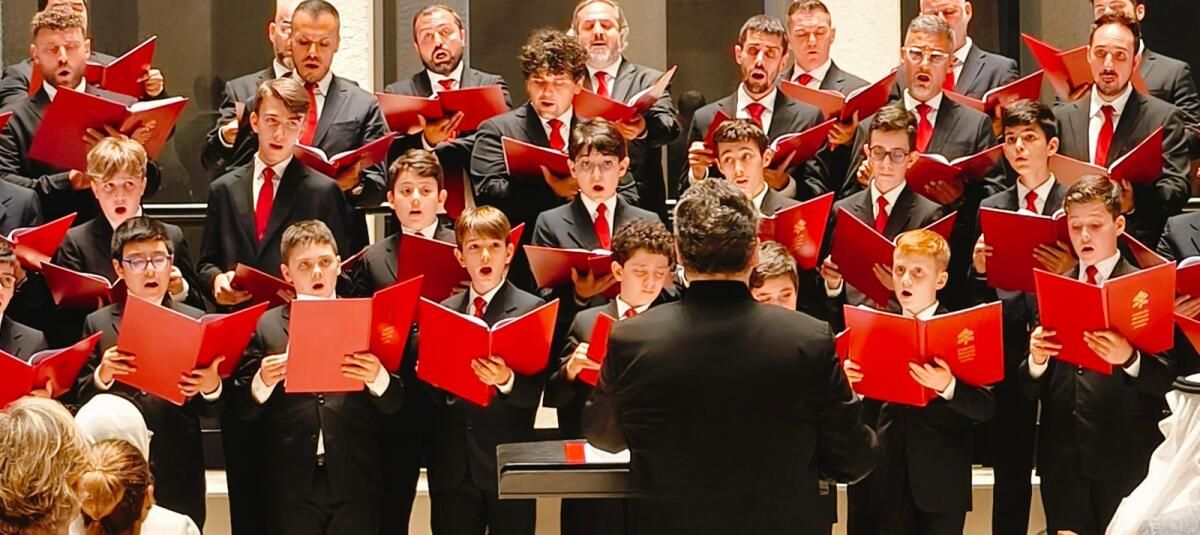 BAE: Papa'nın 1.500 Yıllık Korosu Abu Dabi'deki 'Tarihi' Konserde Sahne Alıyor