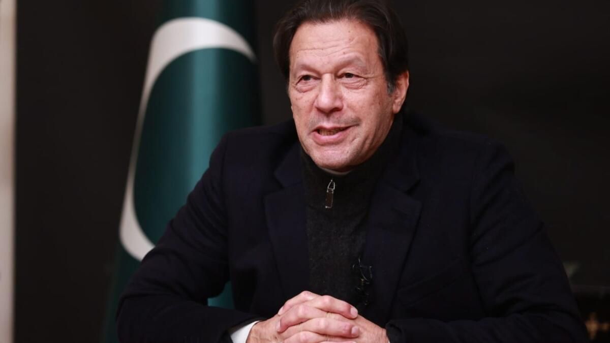 Eski Başbakan Imran Khan, Pakistan Seçimlerinin 'En Büyük Soygun' Olduğunu Söyledi