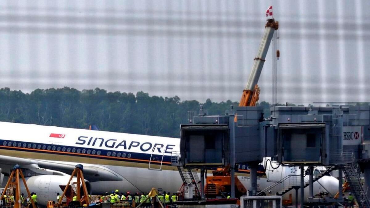 Çalkantılı Singapur Havayolları Uçuşu: Yoğun Bakımda 20 Kişi, Tayland Hastanesi Diyor