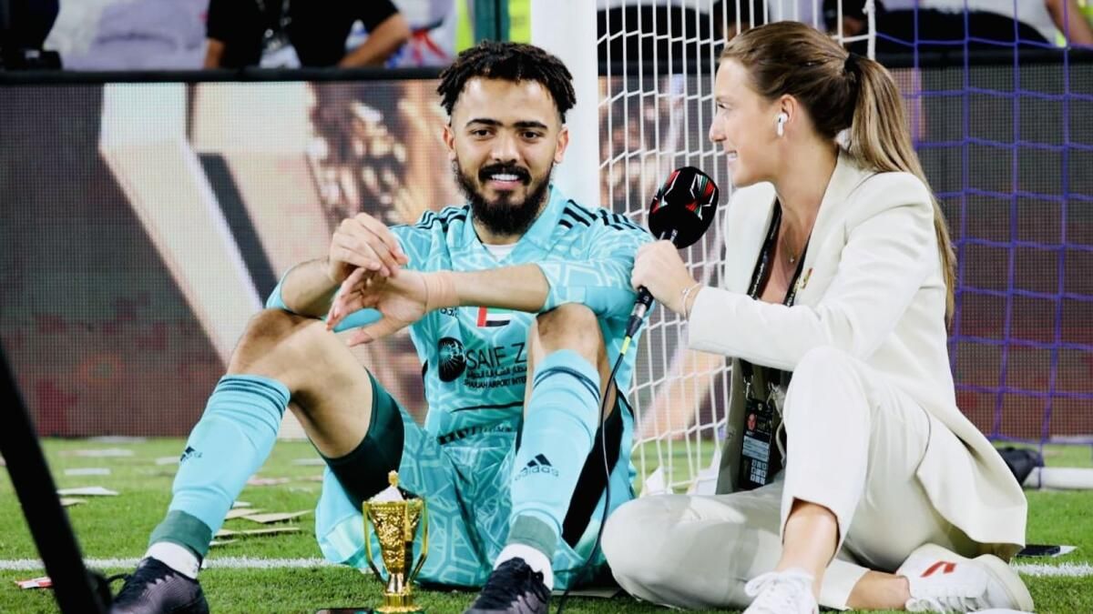 BAE: Eski Beden Eğitimi Öğretmeni Futbol Yorumcusu, 2 Yıllık 'Hayallerinin İşini' Yansıtıyor