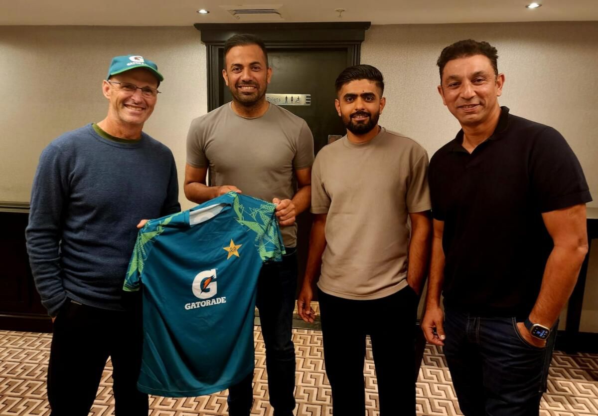 Teknik Direktör Gary Kirsten, İngiltere T20İ Serisi Öncesinde Pakistan Ekibine Katıldı