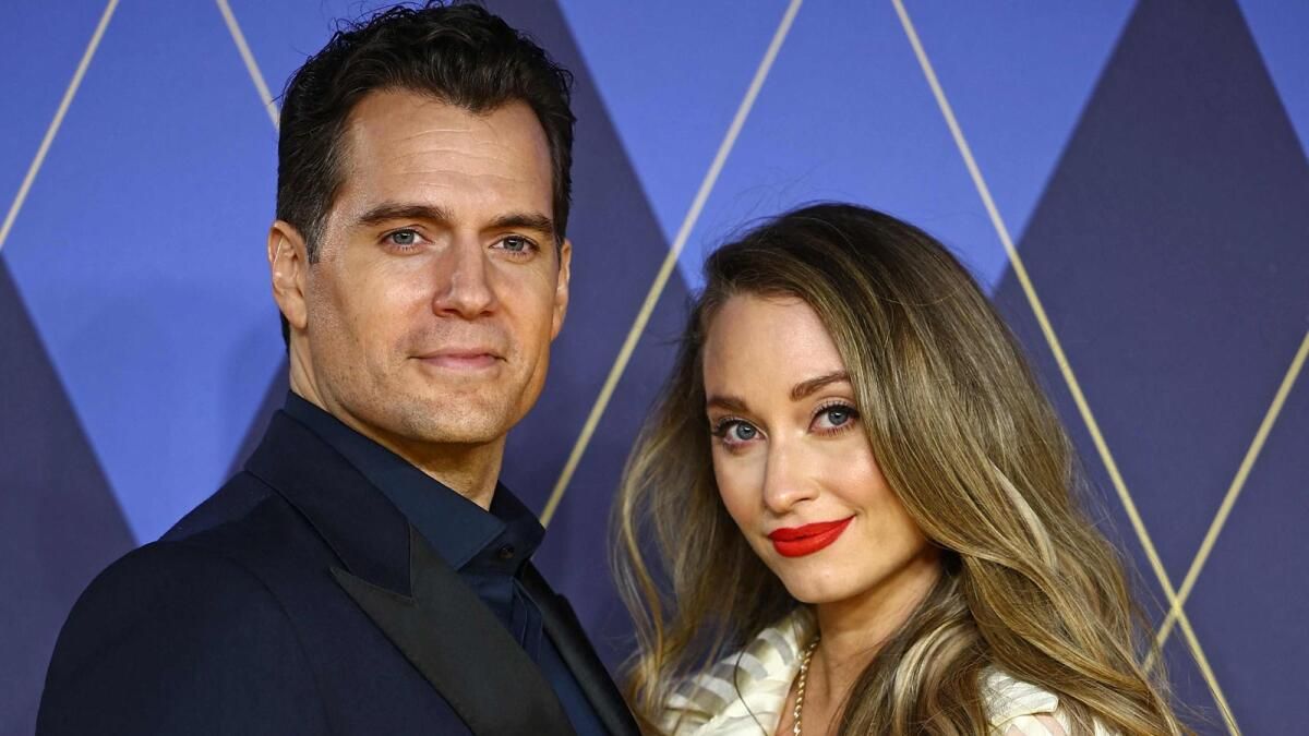 Henry Cavill, Kız Arkadaşı Natalie Viscuso ile ilk Çocuğu Bekliyor