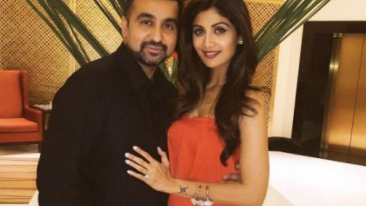 Hindistan: İşadamı Raj Kundra'nın Yaklaşık 1 Milyar Rs Değerindeki Mülklerine El Konuldu