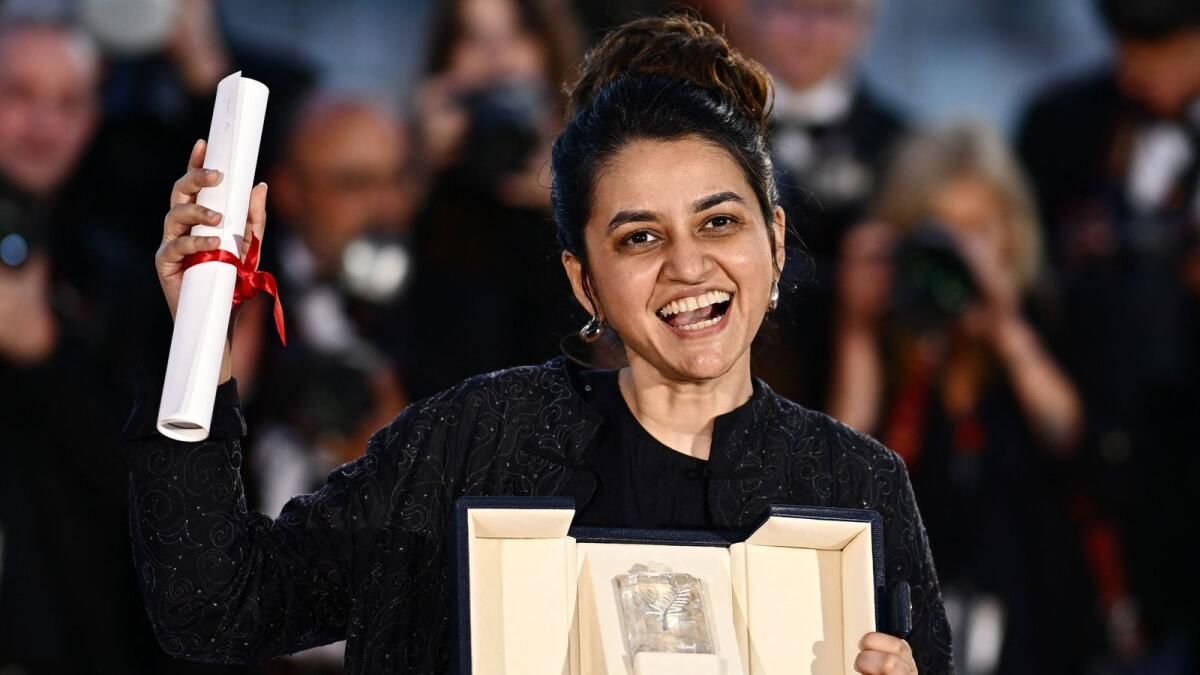 Hintli Oyuncular Payal Kapadia'nın Cannes 2024'teki Galibiyetini Kutluyor