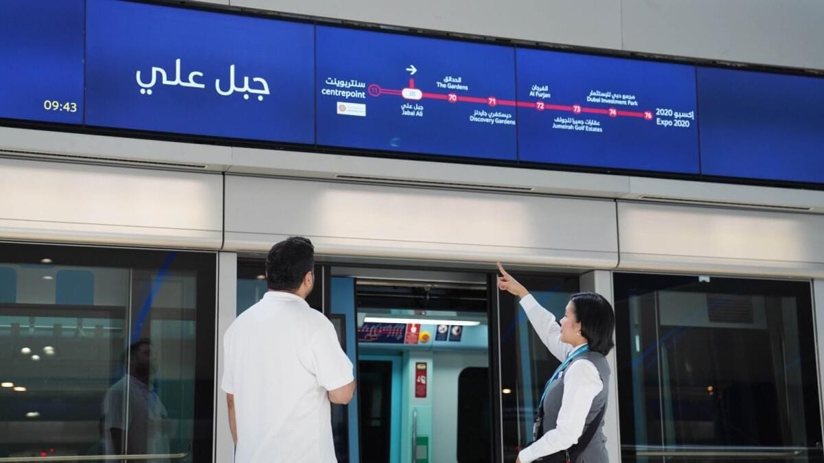 Kararsız Hava: Dubai Metrosu Bugün için Çalışma Saatlerini Uzatıyor