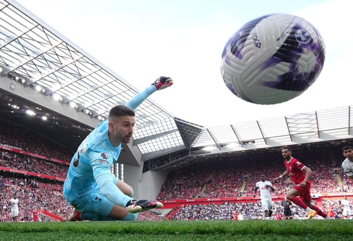 Liverpool, Spurs'un Villa Eye Şampiyonlar Ligi Olarak İlk Dört Teklifini Paramparça Etti