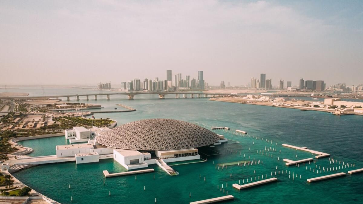 BAE: Louvre Abu Dabi Sezon için Üç Sergi Açtı