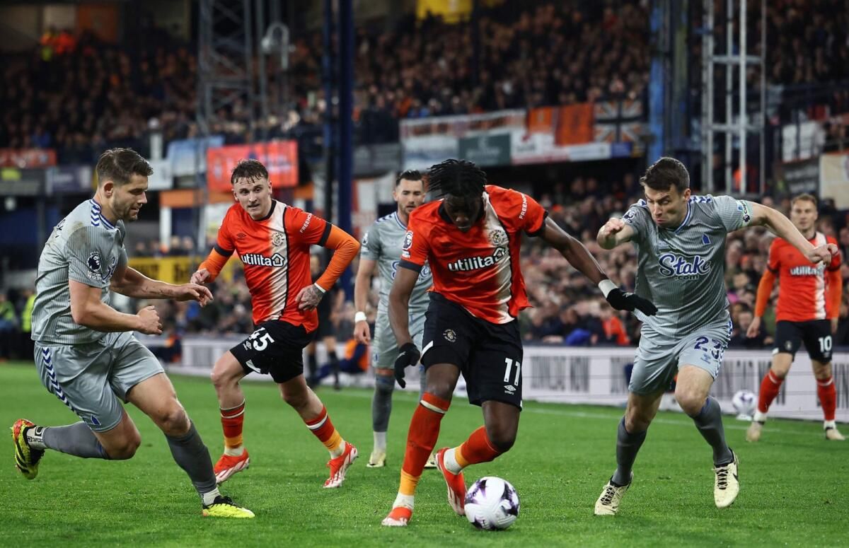 Adebayo, Everton'a Karşı 'Büyük' Galibiyeti Kaçıran Mücadele Eden Luton'u Kurtarıyor