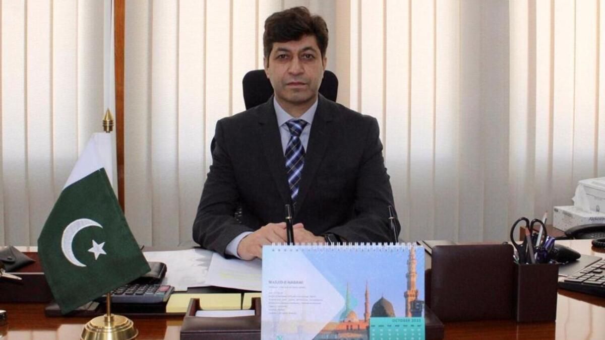 BAE: Pakistan Misyonu Ölü Bulunan Ajman Gencin Ailesini Destekleme Sözü Verdi