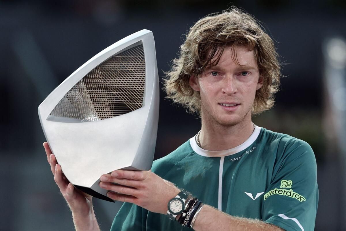 'Neredeyse Ölü' Rublev, Madrid'in Açık Şampiyonluğunu Talep Etmek için Hastalıkla Savaşıyor