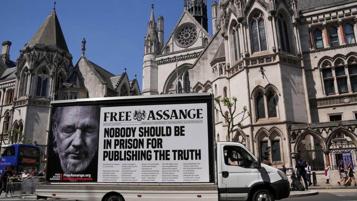 Julian Assange'ın İngiltere'den ABD'ye İadesine İtiraz Etmesine İzin Verildi