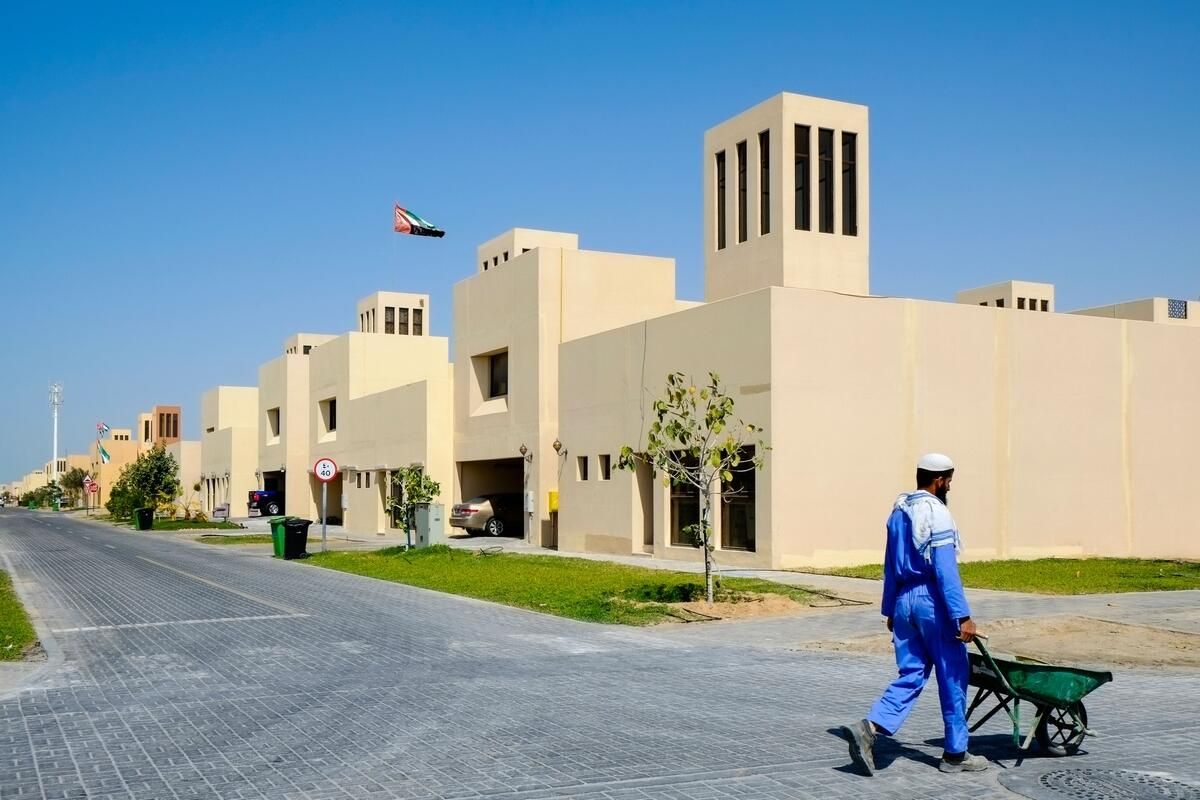 Abu Dabi: Kurban Bayramı Öncesinde 2.015 Vatandaşa 3,3 Milyar Dhl'lik Konut Yardımı Onaylandı