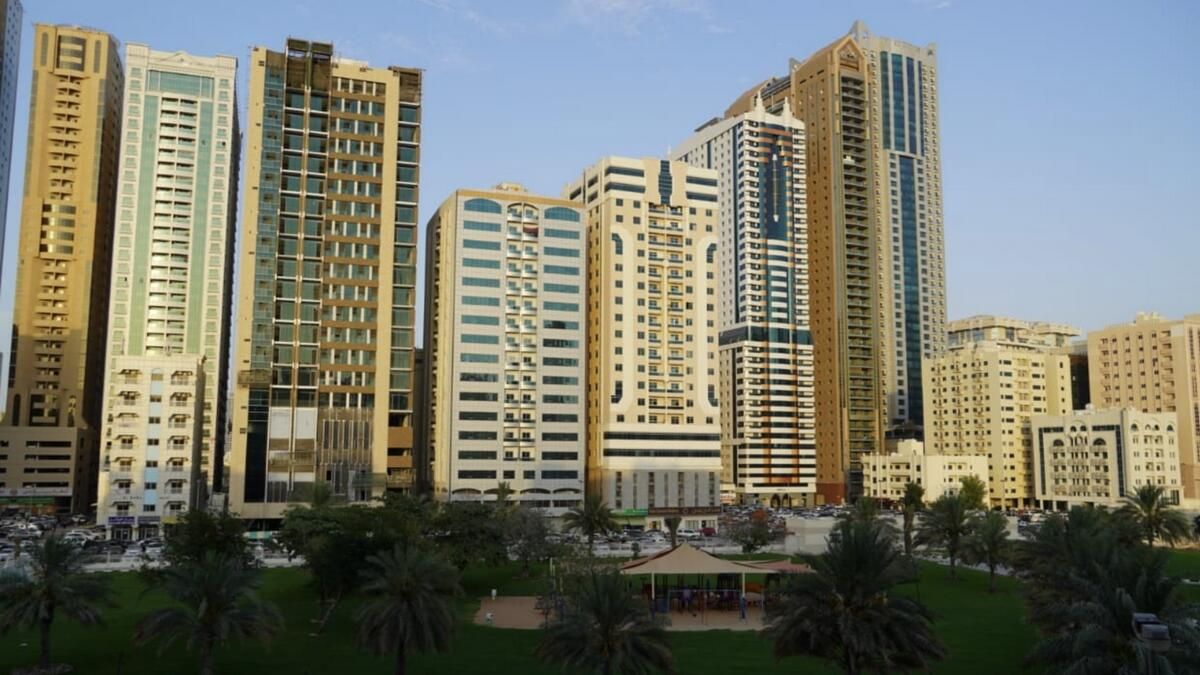 Dh100 Milyon Hükümet Projesi Kapsamında Yangına Dayanıklı 5 Sharjah Binası