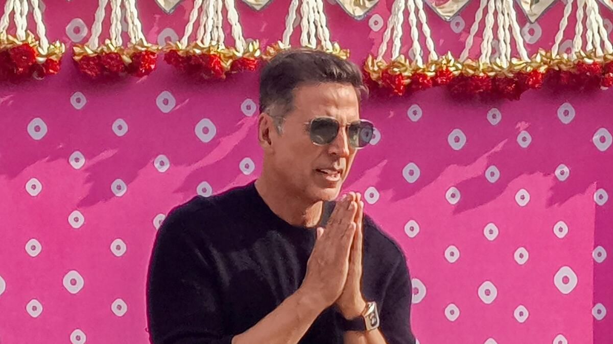 Dinle: Akshay Kumar'ın 'Sarfira' Filminden Yeni Şarkı