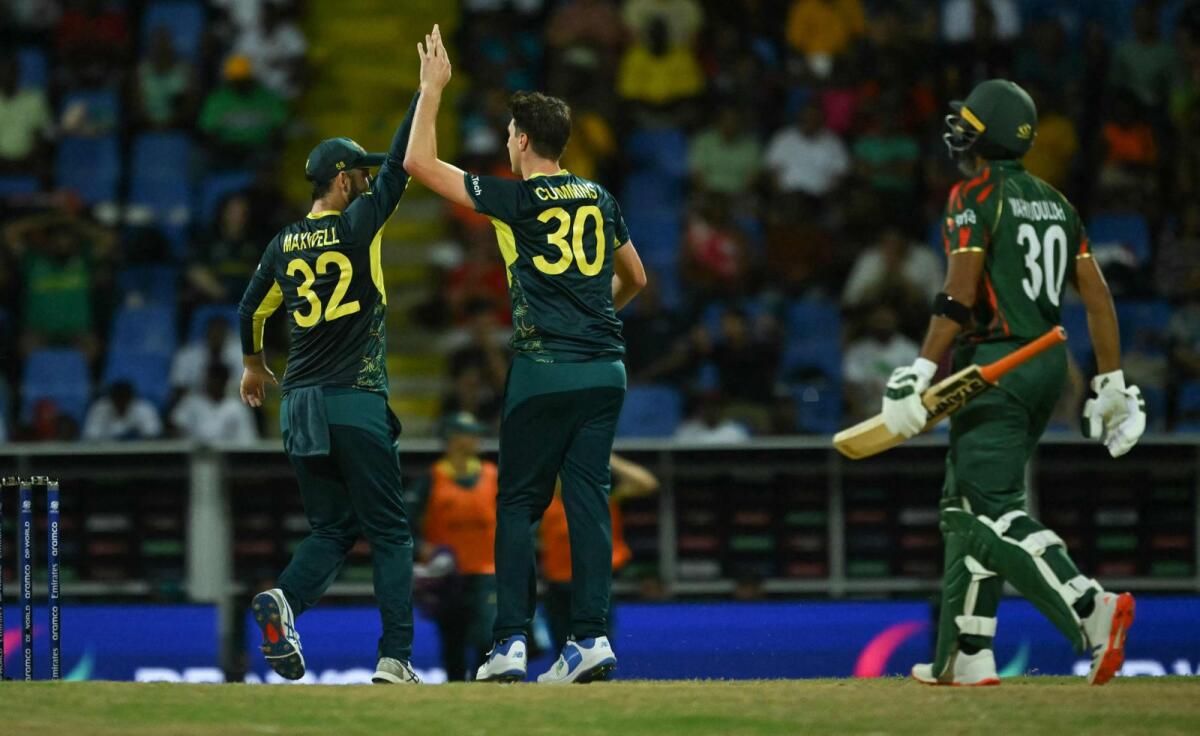T20 Dünya Kupası: Cummins, Avustralya Bangladeş'i Yenerken Hat Trick Yaptı