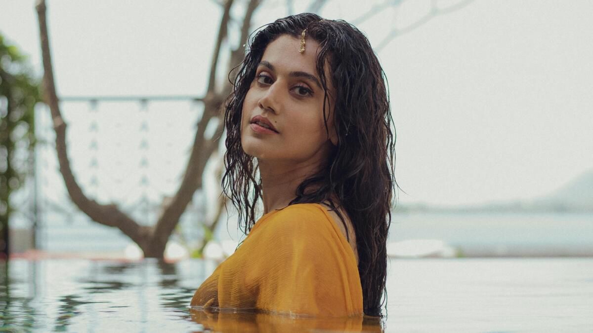 Bakınız: Bollywood Oyuncusu Taapsee Pannu'nun Netflix Filmi 'Phir Aayi Haseen Dilruba'ya Bakışı'