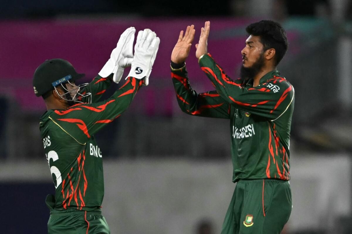 T20 Dünya Kupası: Hossain Bangladeş'in Sri Lanka'yı Yenmesine Yardım Ediyor