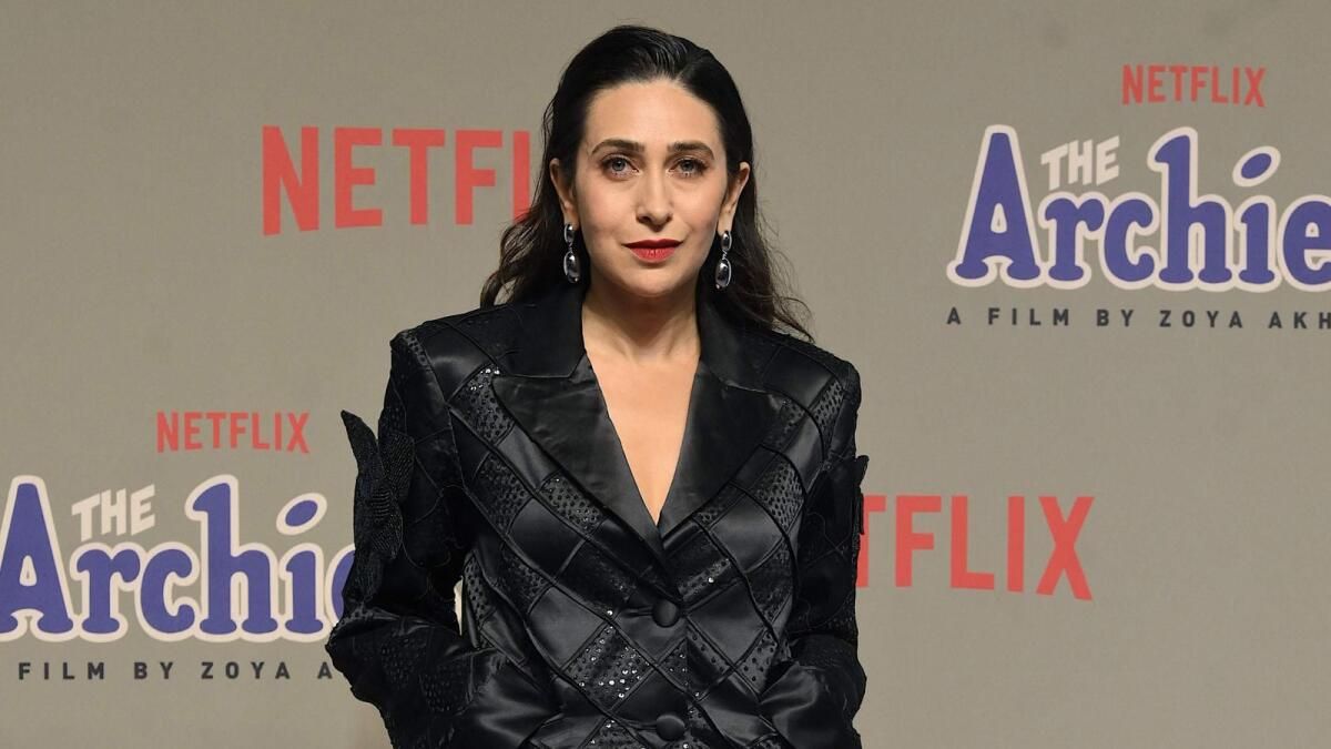 'Mübarek Cinayeti' Yıldızı Karisma Kapoor 50 Yaşına Girdi