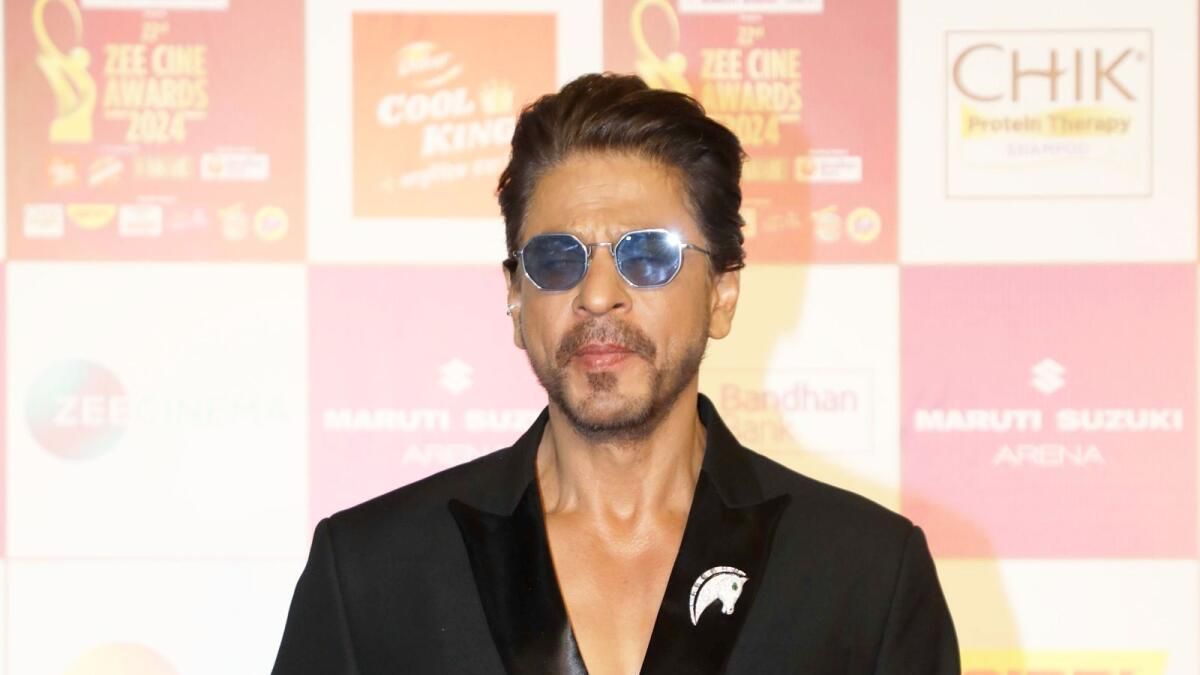Dadasaheb Phalke Uluslararası Film Festivali: Shahrukh Khan En iyi Erkek Oyuncu Seçildi
