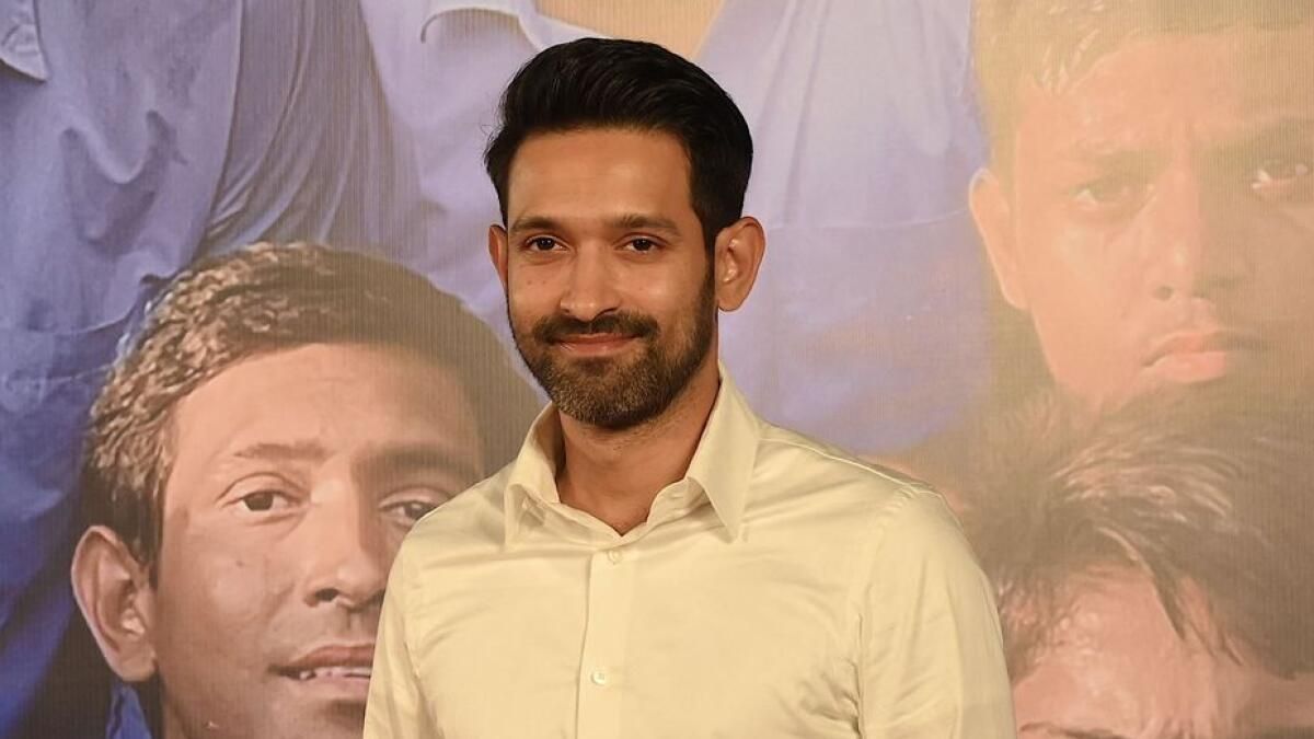 Vikrant Massey 'Karartma' Atış Zorluklarını Açıklıyor