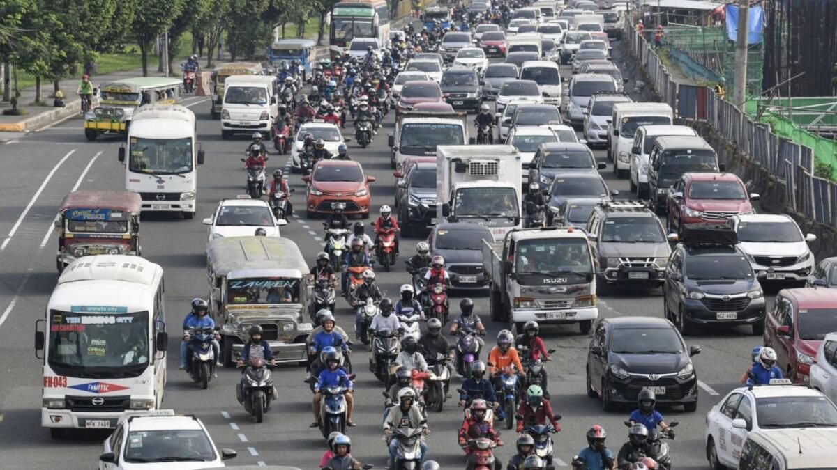 Filipinliler Yeni Dolandırıcılıkta Gönderilen Sahte Trafik Cezası Mesajları Konusunda Uyardı