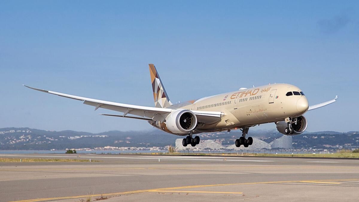 BAE Uçuşları: Abu Dabi'nin Etihad Havayolları Bu Ay 8 Rotanın Lansmanını Duyurdu