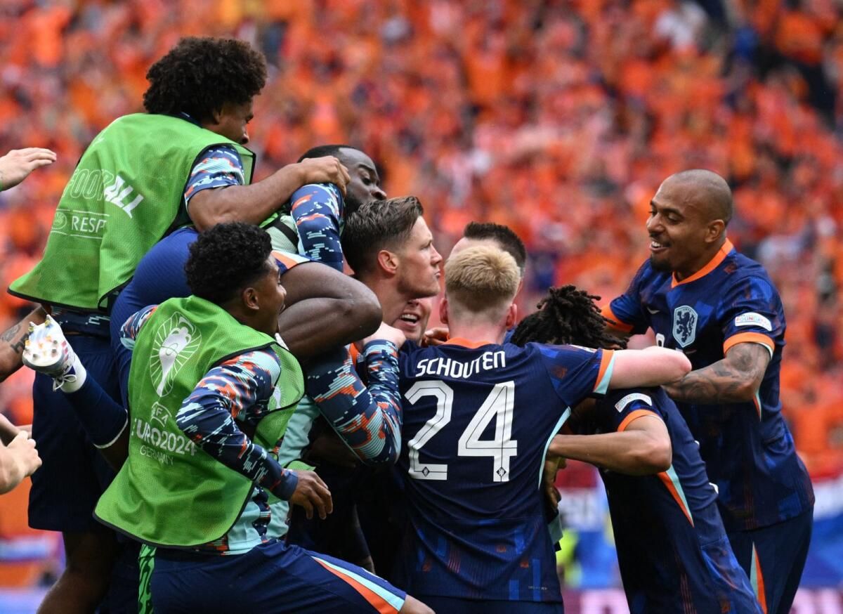 Euro 2024: Polonya'ya Karşı Kaçırılan Şanslardan Kurtulmak için Hollandalı 'Şanslı'