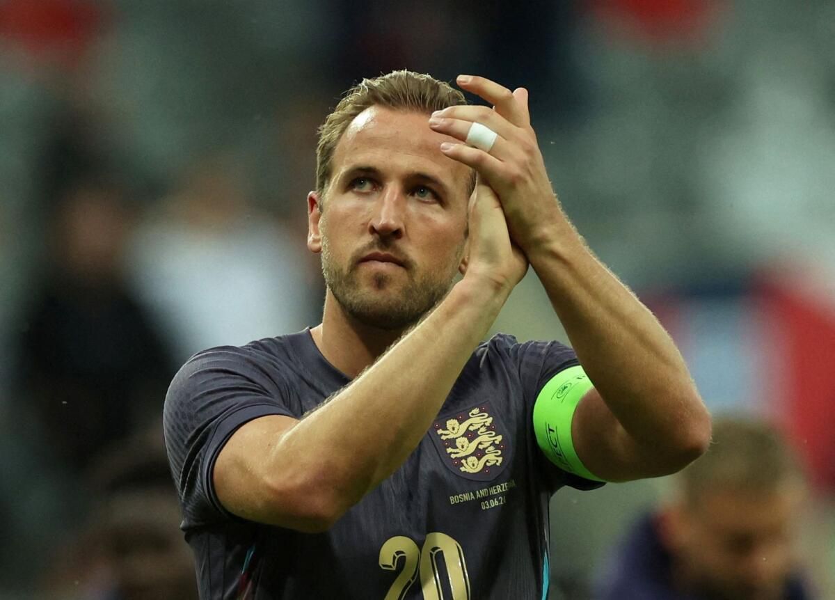 Southgate, İngiltere'nin Kane'i Avrodan Önce 'Doğru' Alması Gerektiğini Söyledi