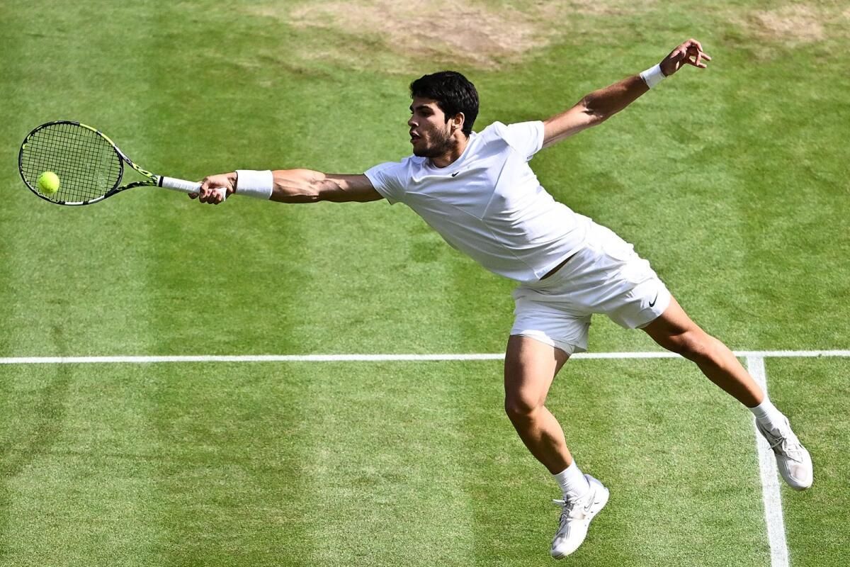 Alcaraz, Elit Gruba Girdikten Sonra Wimbledon'da Grand Slam Savunmasına Hazır
