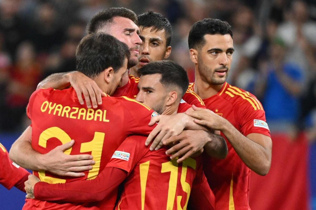 Baskın İspanya, Euro 2024 Nakavtlarına Ulaşmak için İtalya'yı Geçti