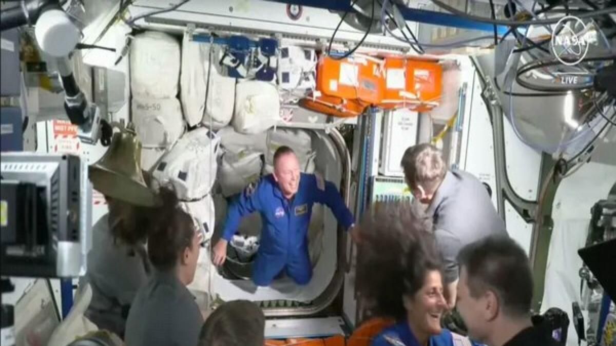 İzleyin: Sunita Williams, Boeing Starliner Kapsülü Uzay istasyonuna Yanaştığında Bir Jig'e Giriyor