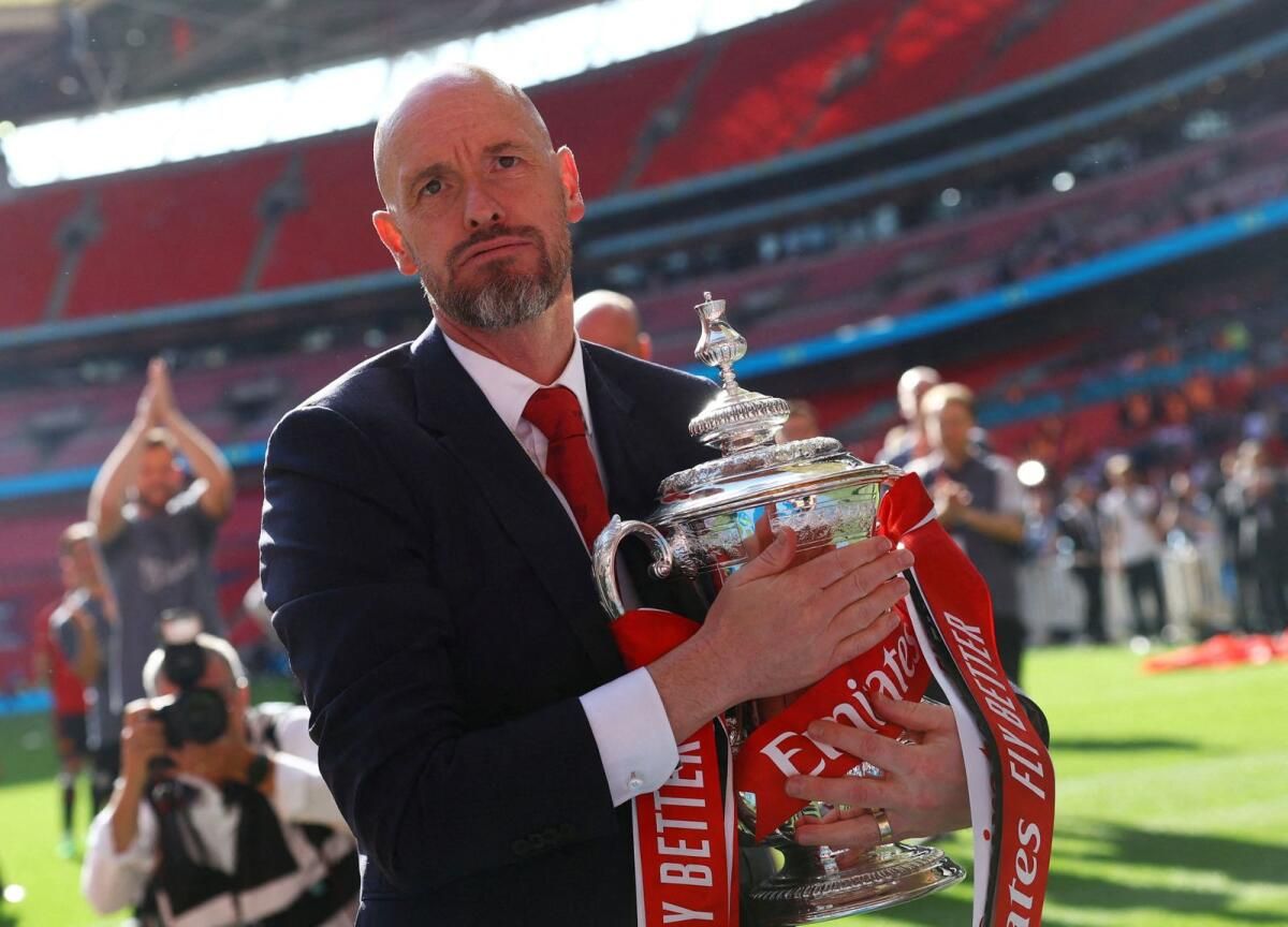 Manchester United Menajeri Ten Hag, Old Trafford'da Kalacak