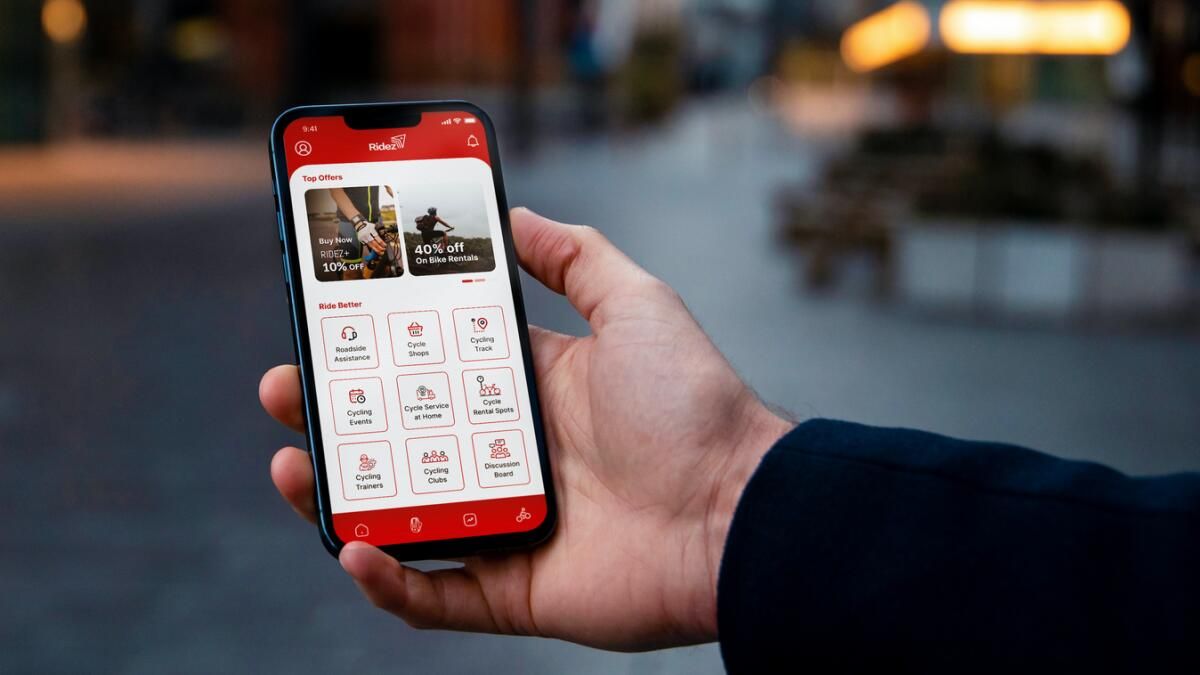 Ridez, Bew Mobil Uygulaması ve Aı Destekli Iot Güvenlik Cihazı ile BAE'de Bisiklet Sürmede Devrim Yaratıyor